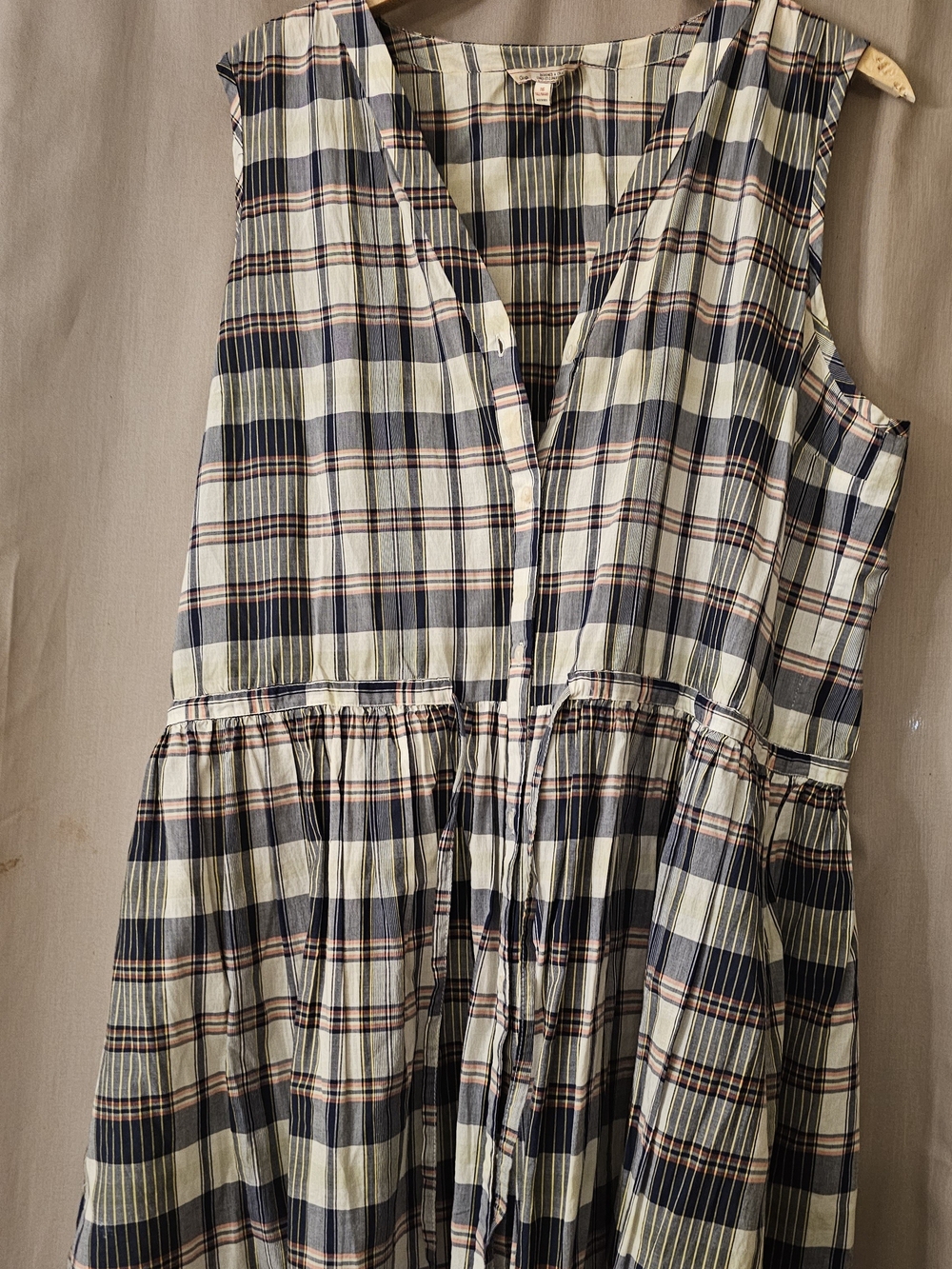Sleeveless Plaid V-Neck Mini Dress in Navy, Cream & Pink